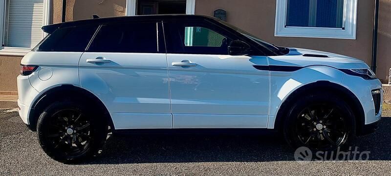 Bianco Usata 2016 Land Rover Range Rover evoque Dynamic SUV | 17.500 € - Immagine 1/4