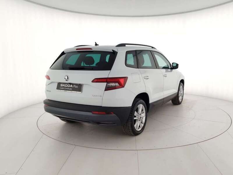 Usata Skoda Karoq Executive 116 CV (85 kW) 2018 Bianco SUV