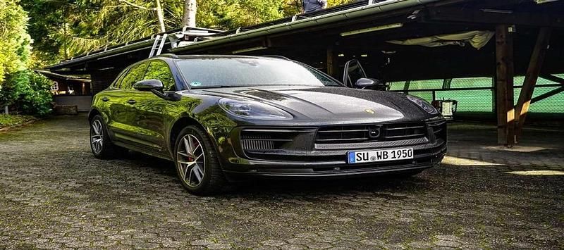 Usata Porsche Macan Turbo Performance Package 441 CV (324 kW) 2022 Blu/azzurro SUV