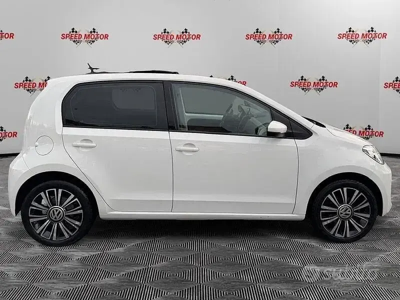 Usata VW up! high up! 75 CV (55 kW) 2019 Bianco Utilitaria