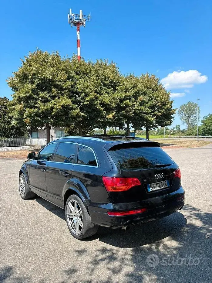 Usata Audi Q7 240 CV (176 kW) 2008 Nero SUV