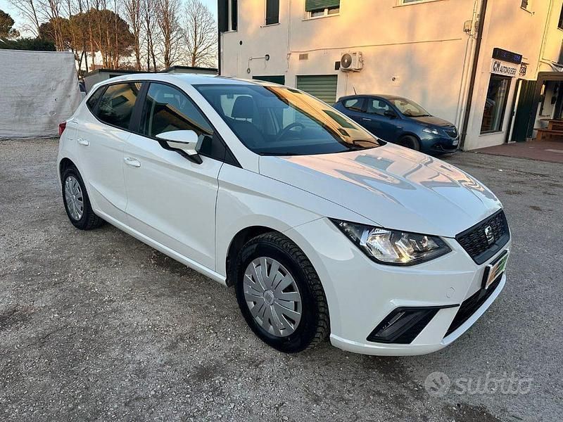 Usata Seat Ibiza Style 89 CV (65 kW) 2020 Bianco Utilitaria