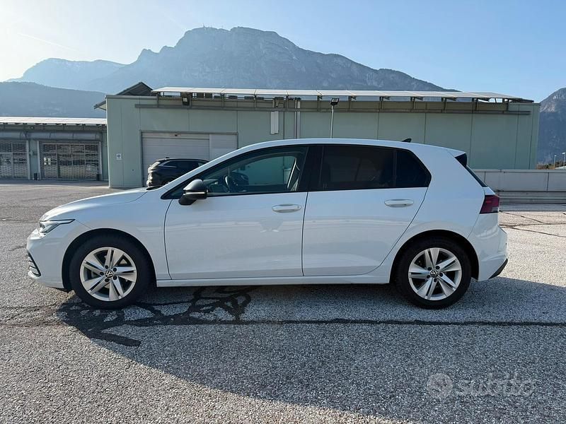 Usata VW Golf VII Edition 150 CV (110 kW) 2019 Bianco Berlina