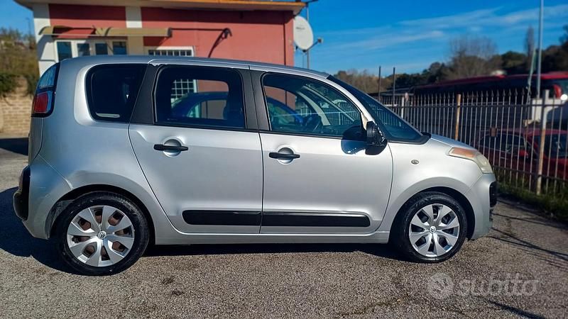 Grigio Usata 2009 Citroën C3 Picasso Monovolume | 4500 € - Immagine 1/4