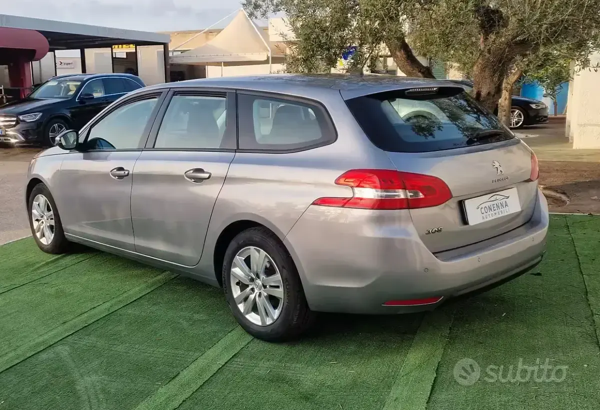 Usata Peugeot 308 GT-line 131 CV (96 kW) 2018 Grigio Station wagon