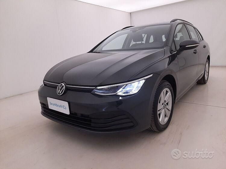 Grigio Usata 2022 VW Golf VIII Life Station wagon | 15.990 € (Super prezzo) - Immagine 1/4