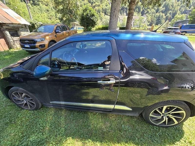 Usata Citroën DS3 So Chic 75 CV (55 kW) 2015 Nero Berlina