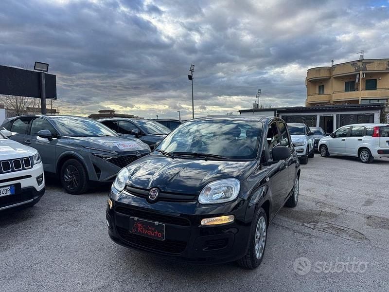 Usata Fiat Panda Easy 70 CV (51 kW) 2022 Nero Utilitaria