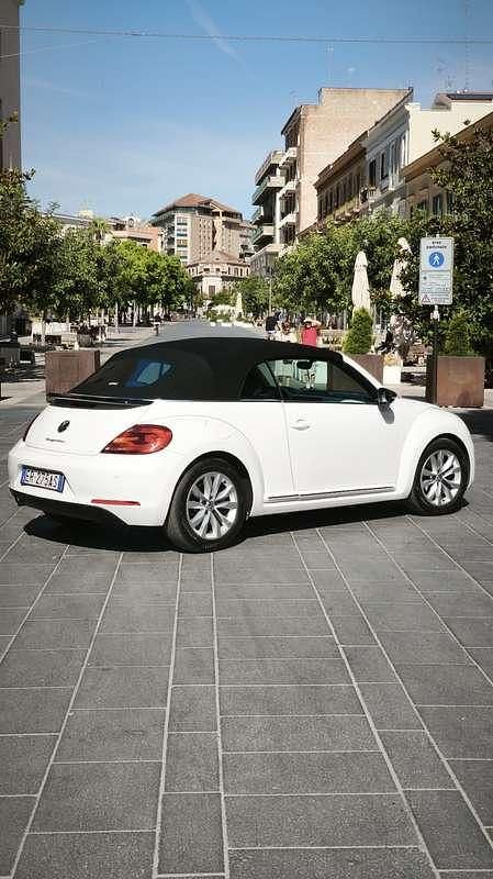 Usata VW Beetle Cabriolet Design 105 CV (77 kW) 2013 Cabrio