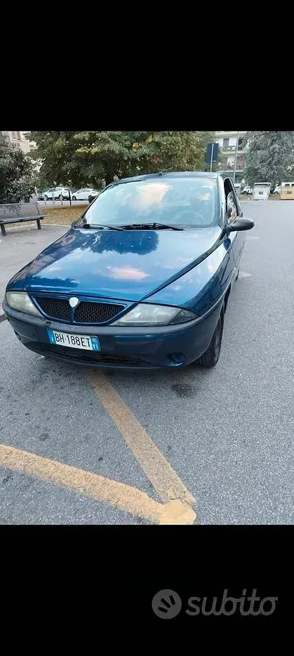 Usata Lancia Ypsilon 54 CV (39 kW) 2000 Blu Utilitaria
