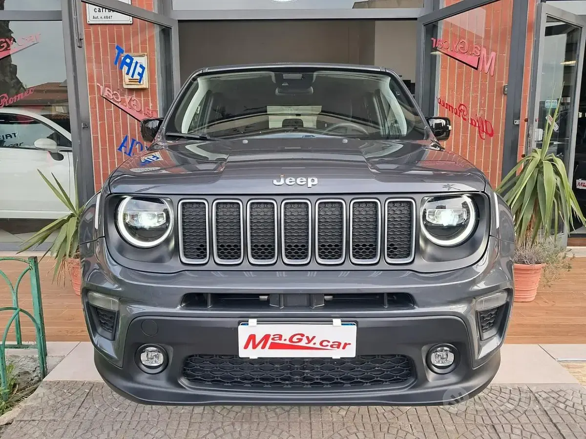 Używany Jeep Renegade Limited 131 KM (96 kW) 2023 Szary SUV