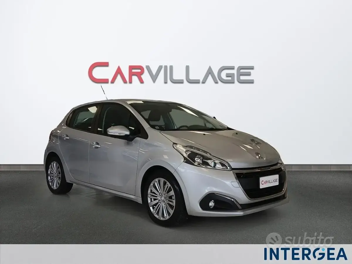 Usata Peugeot 208 Allure 75 CV (55 kW) 2018 Grigio Utilitaria