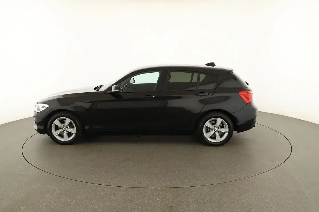 Usata BMW 120 Sport Line 190 CV (139 kW) 2019 Nero Utilitaria