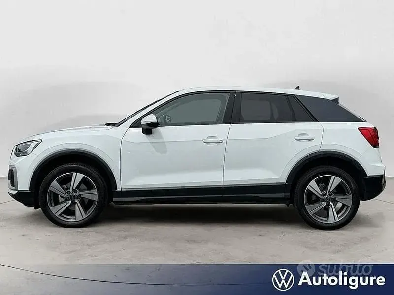Usata Audi Q2 Admired 150 CV (110 kW) 2023 Bianco SUV