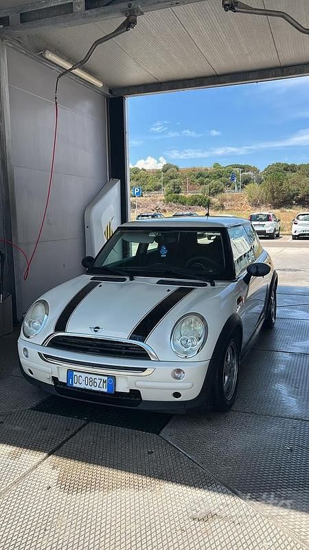 Bianco Usata 2006 Mini One D Due volumi | 3500 € (Buon prezzo) - Immagine 1/4
