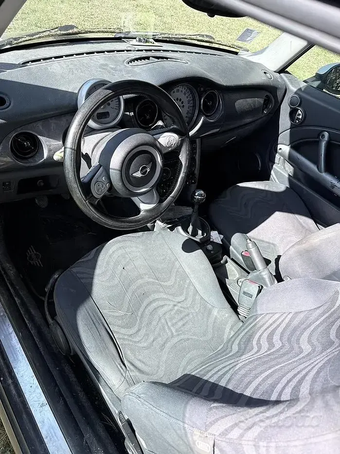 Usata Mini One D 75 CV (55 kW) 2004 Utilitaria