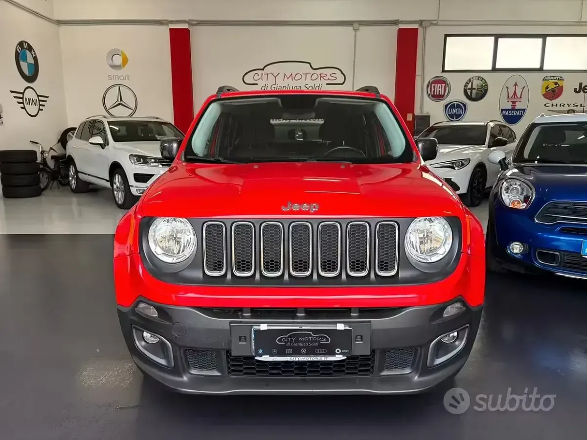 Usata Jeep Renegade Limited 140 CV (102 kW) 2015 Rosso SUV