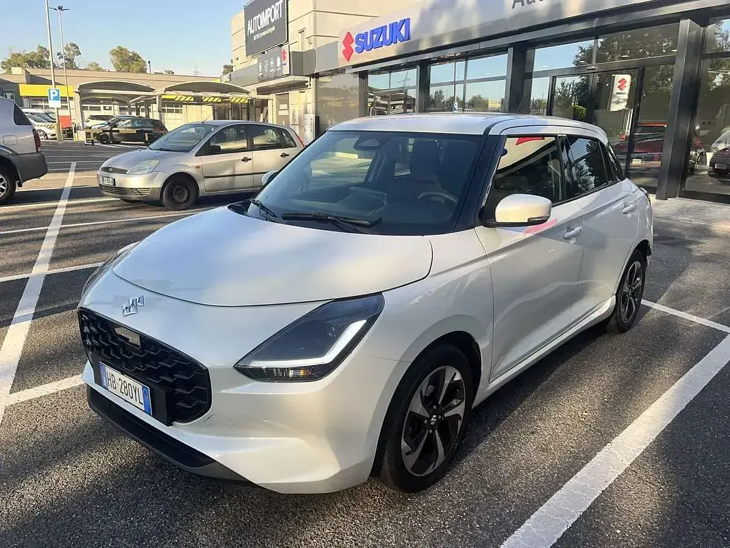 Usata Suzuki Swift 83 CV (61 kW) 2025 Utilitaria