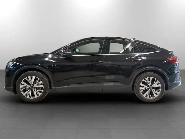 Usata Audi Q4 Sportback e-tron Advanced Plus 150 kW (204 CV) 2022 Nero mito metallizzato SUV