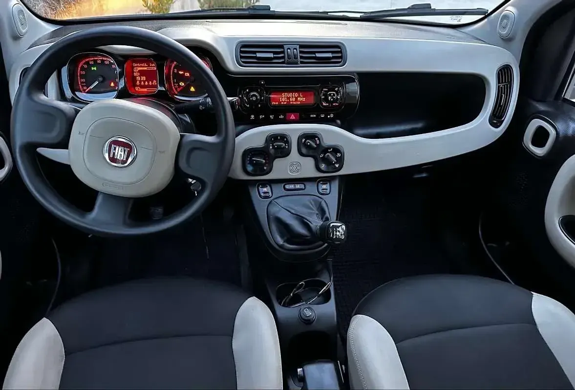 Usata Fiat Panda 4x4 86 CV (63 kW) 2015 Nero Utilitaria