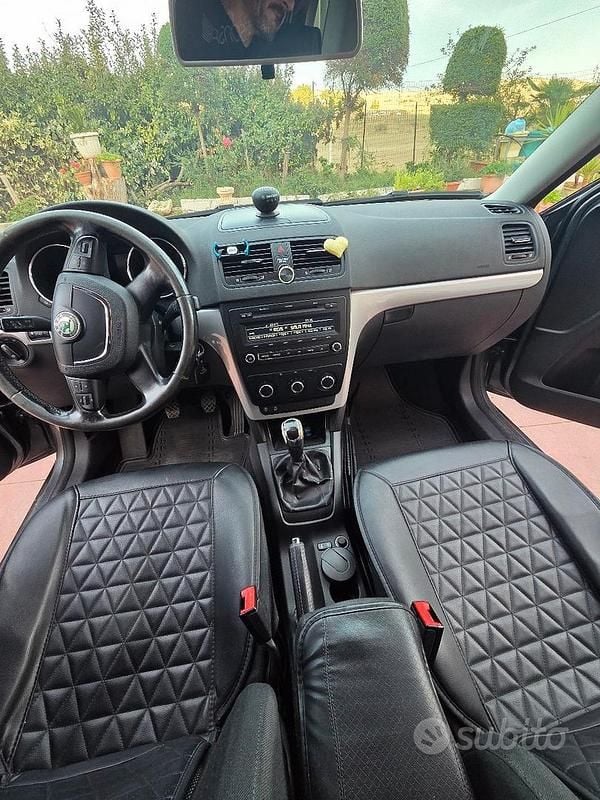 Usata Skoda Yeti 105 CV (77 kW) 2013 SUV