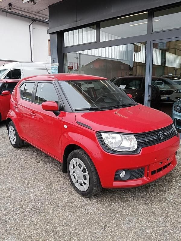 Usata Suzuki Ignis 89 CV (65 kW) 2018 Rosso Station wagon