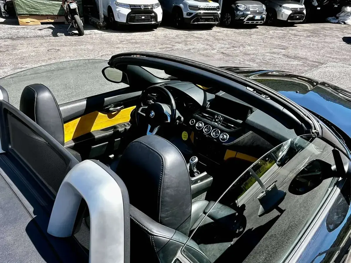 Usata BMW Z4 184 CV (135 kW) 2014 Nero Cabrio