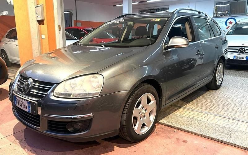 Giallo Usata 2008 VW Golf VI Comfortline Utilitaria | 2800 € (Ottimo prezzo) - Immagine 1/4