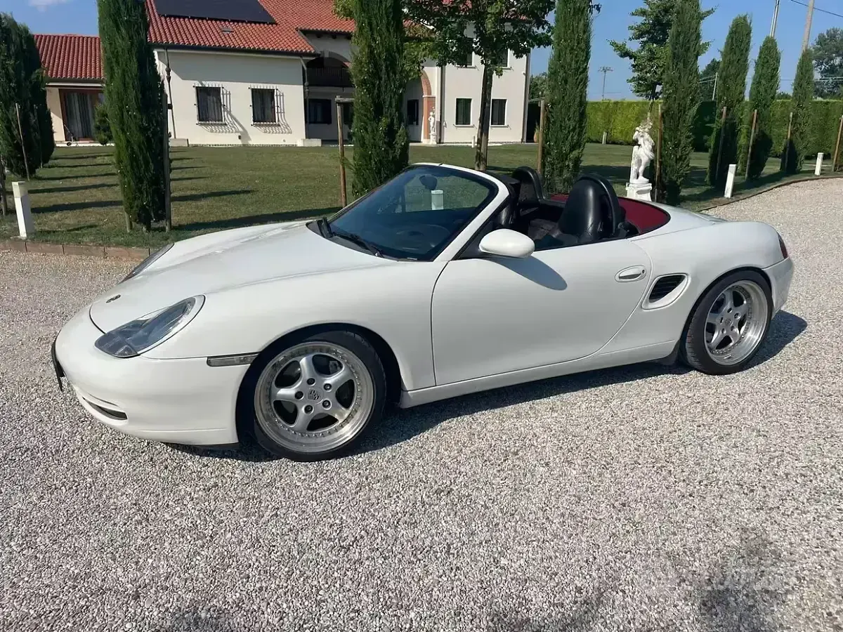 Usata Porsche Boxster 204 CV (150 kW) 1997 Bianco Cabrio