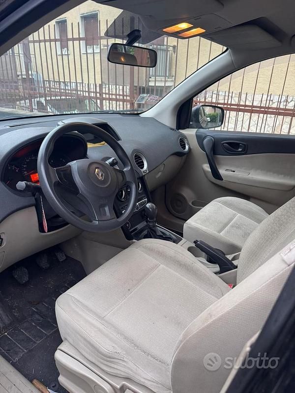 Usata Renault Koleos 170 CV (125 kW) 2009 Nero SUV