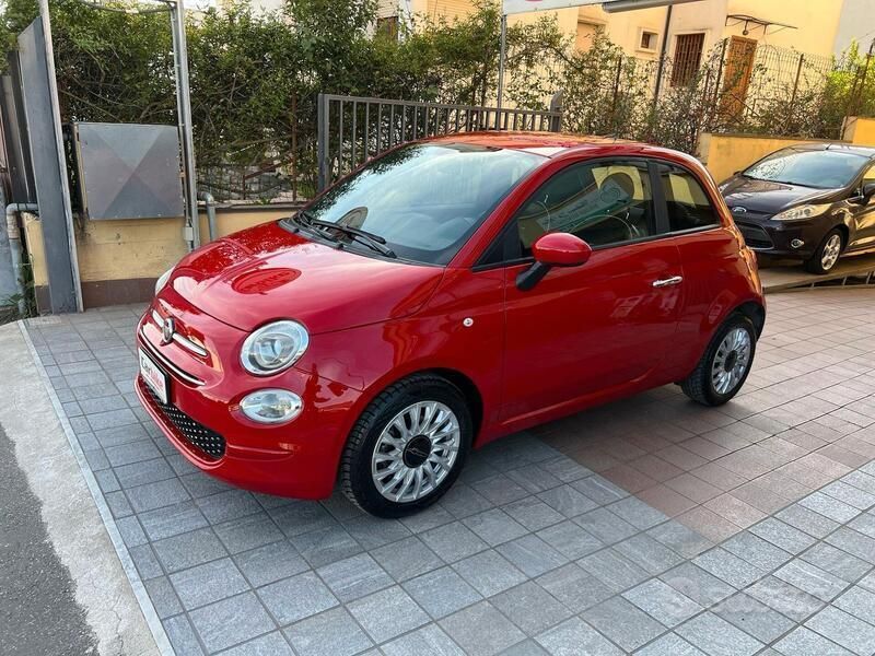 Usata Fiat 500 Lounge 70 CV (51 kW) 2021 Rosso Berlina
