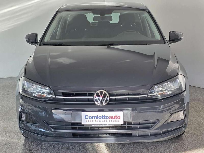 Usata VW Polo Comfortline 80 CV (58 kW) 2021 Grigio Berlina