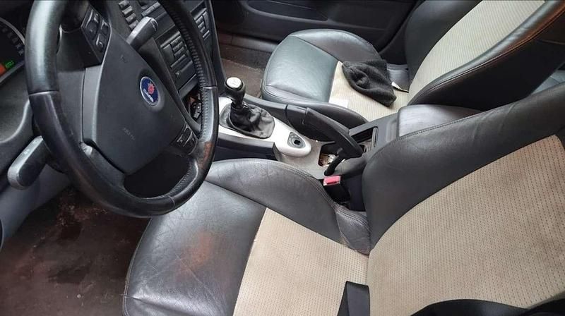 Usata Saab 9-3 Vector 150 CV (110 kW) 2005 Berlina