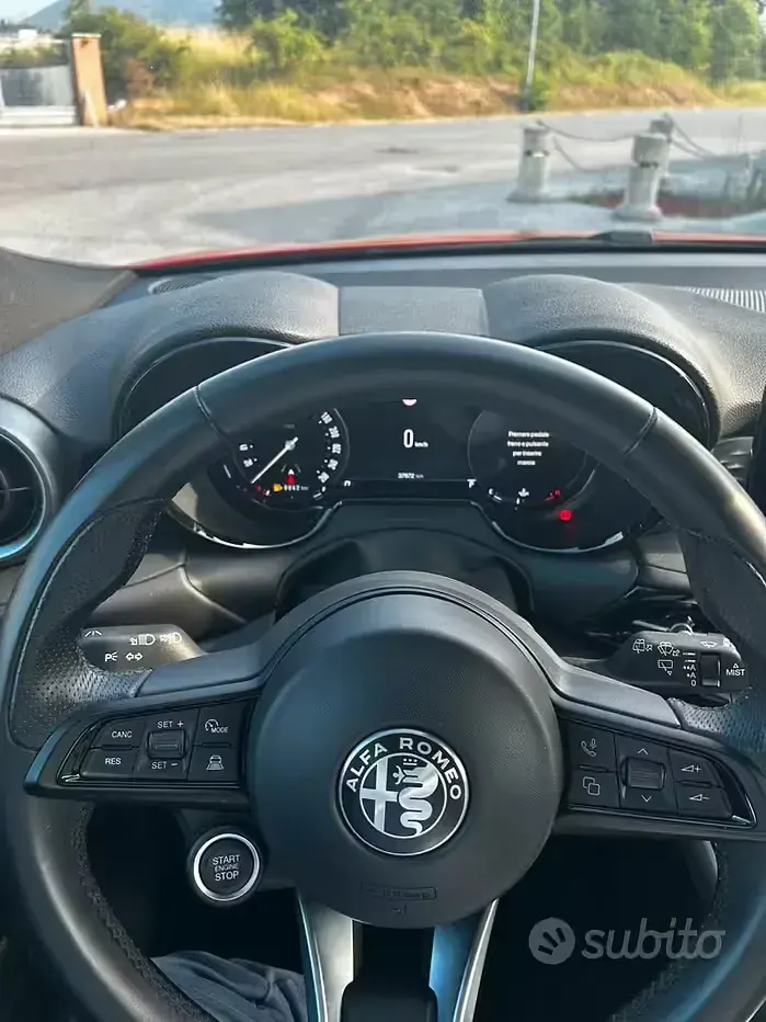 Usata Alfa Romeo Tonale Sprint 131 CV (96 kW) 2022 SUV