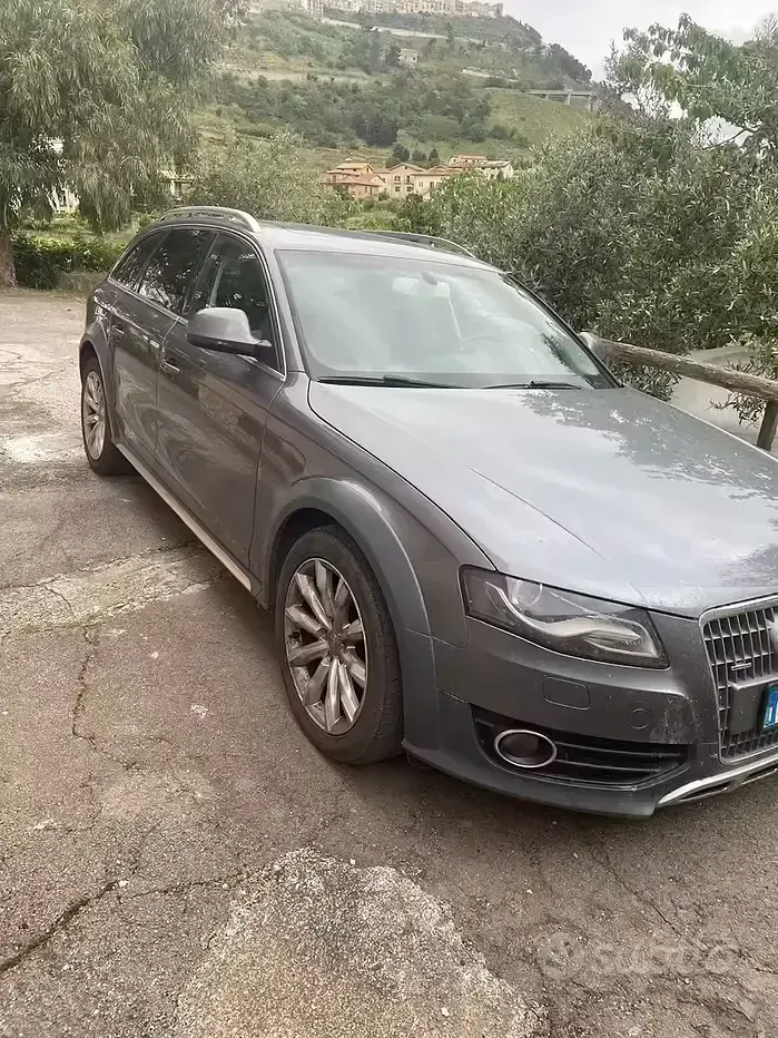 Usata Audi A4 Allroad 239 CV (175 kW) 2012 Grigio Station wagon
