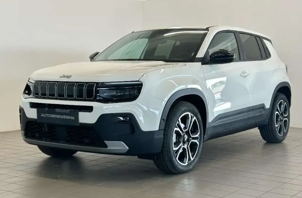 Usata Jeep Avenger Summit 101 CV (74 kW) 2024 Bianco SUV