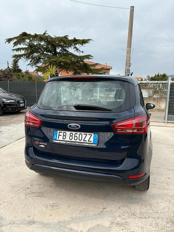 Usata Ford B-MAX 75 CV (55 kW) 2016 Blu Monovolume