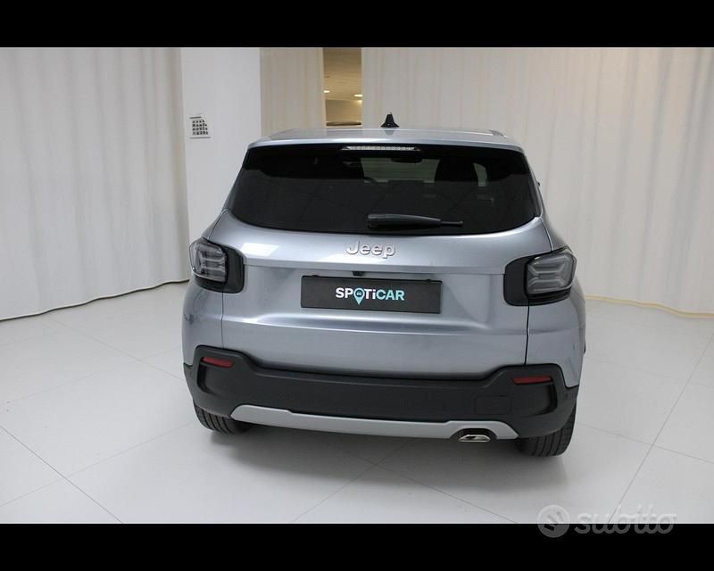 Usata Jeep Avenger Summit 101 CV (74 kW) 2025 Grigio SUV