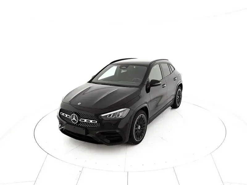 Usata Mercedes GLA180 AMG line 136 CV (100 kW) 2026 SUV