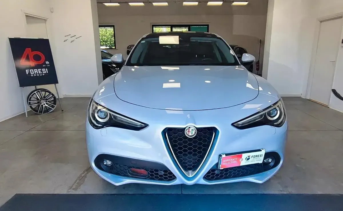 Usata Alfa Romeo Stelvio Ti 209 CV (153 kW) 2021 Blu SUV