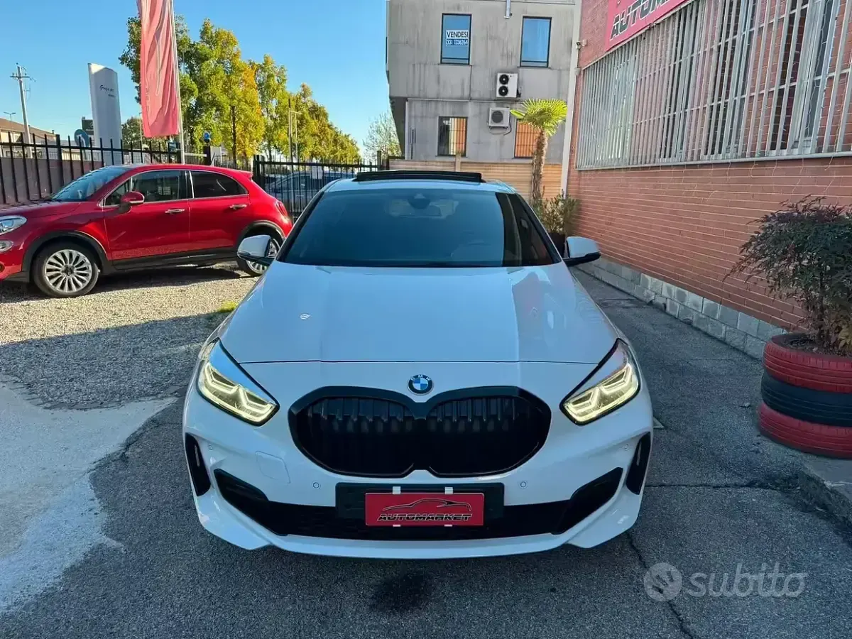 Usata BMW 120 M Sport 190 CV (139 kW) 2023 Bianco Utilitaria