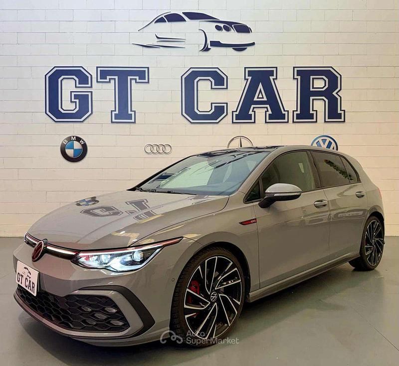 Usata VW Golf VIII GTI 245 CV (180 kW) 2021 Grigio Berlina