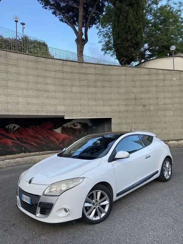 Occasion Renault Mégane Coupé Dynamique 131 PK (96 kW) 2010 Coupé