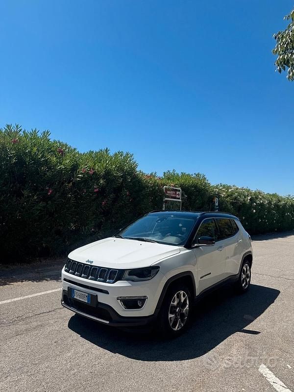 Usata Jeep Compass Limited 140 CV (102 kW) 2018 Bianco SUV