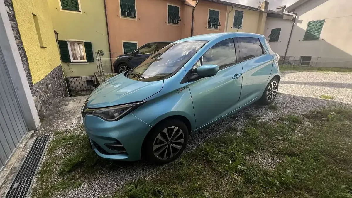 Usata Renault Zoe Intens 50 kW (69 CV) 2020 Utilitaria
