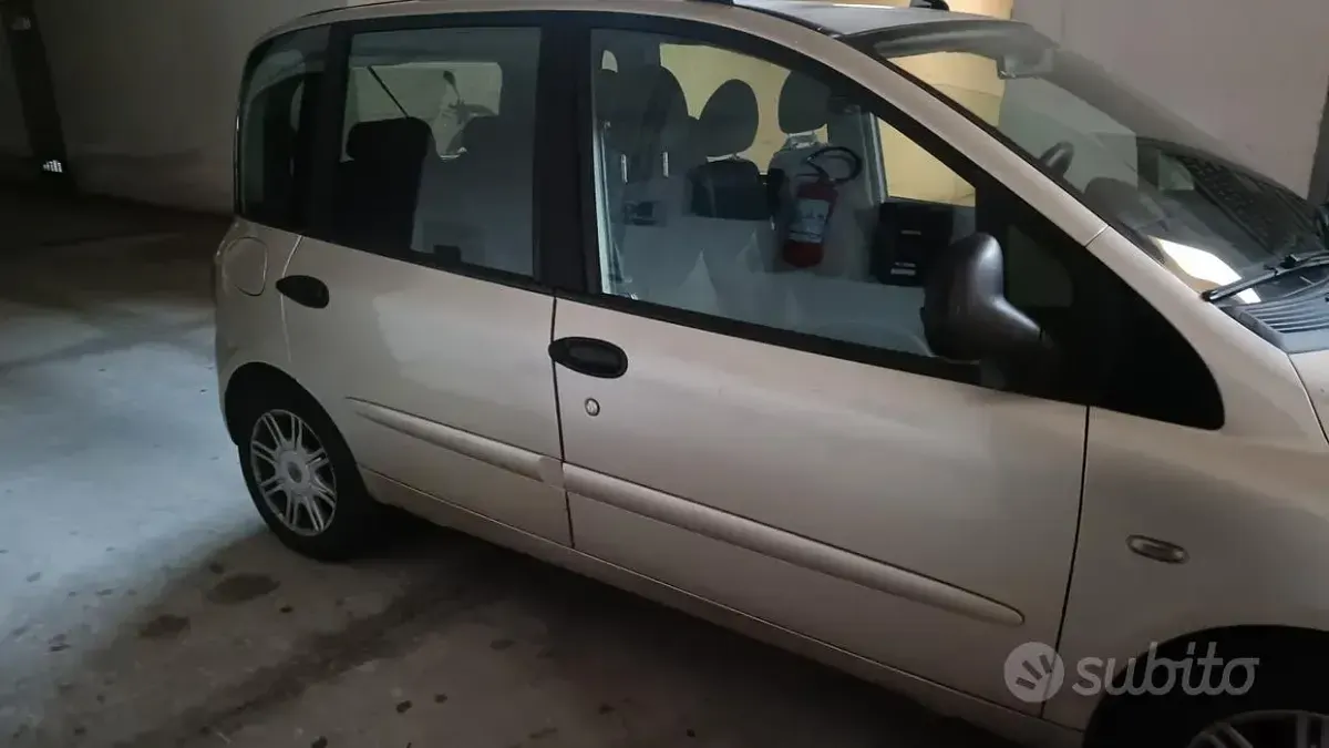 Usata Fiat Multipla 120 CV (88 kW) 2008 Monovolume