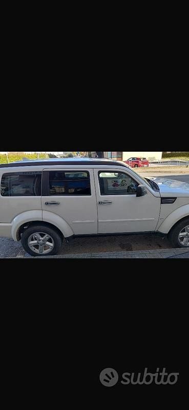 Usata Dodge Nitro 2008 Bianco SUV