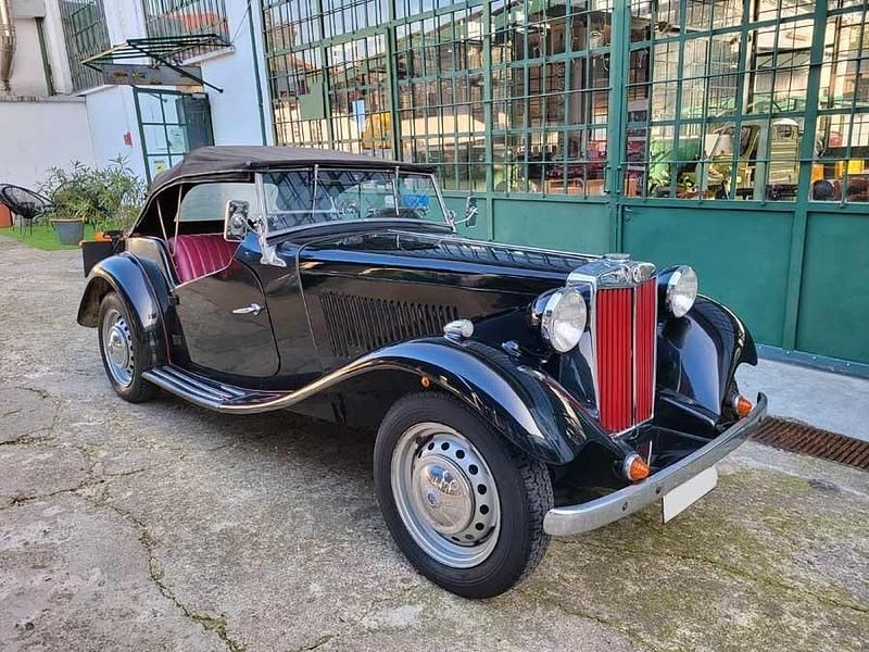Usata MG TD 54 CV (39 kW) 1953 Nero Cabrio