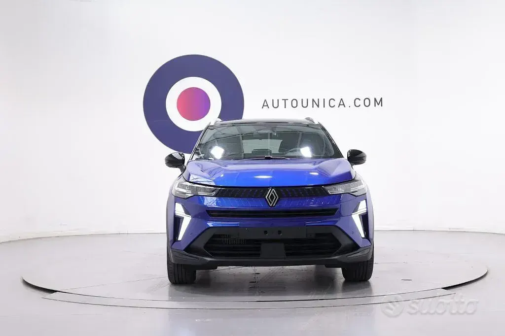 Usata Renault Captur Techno 101 CV (74 kW) 2025 Blu SUV