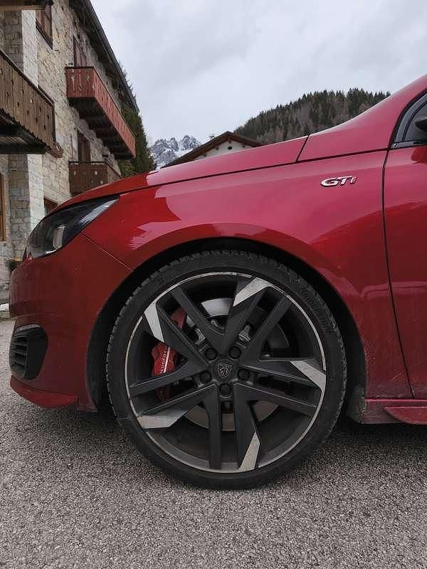 Usata Peugeot 308 GTi 272 CV (200 kW) 2015 Berlina